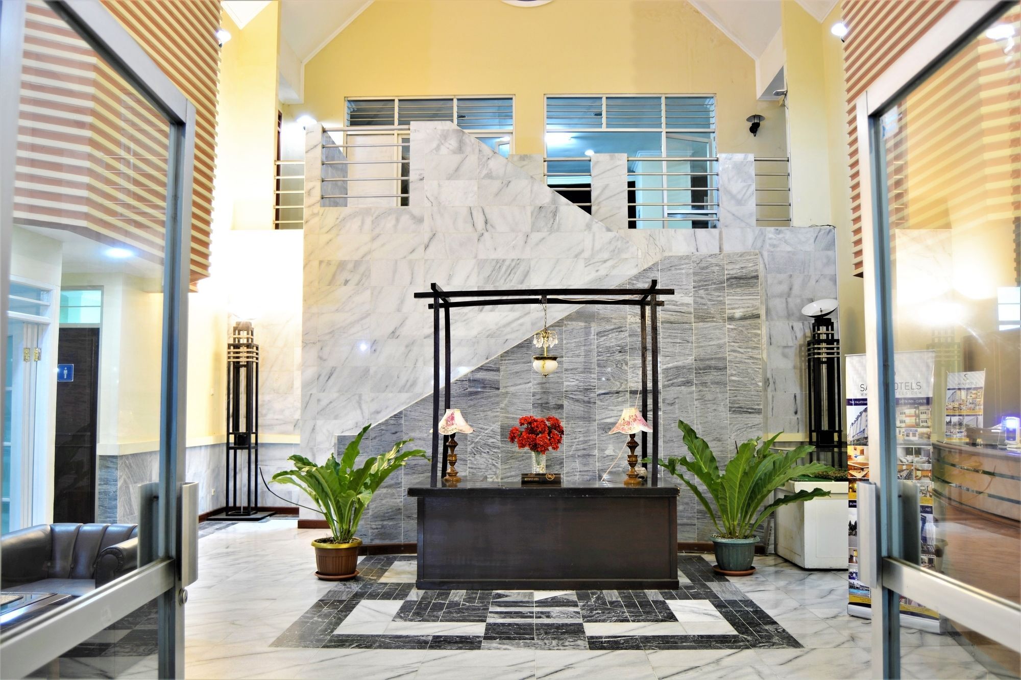 Zen Rooms Basic Cipanas Km.78 Экстерьер фото